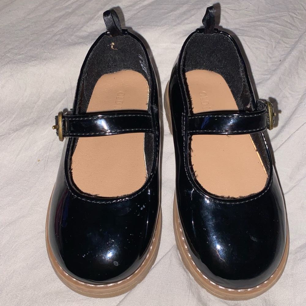 Old Navy Toddler Mary Jane’s